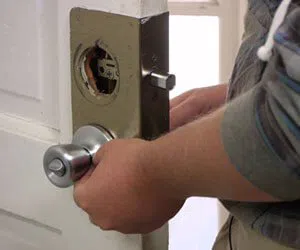 Capitol Locksmith Service Malabar, FL 321-262-0978 Capitol Locksmith Service Malabar, FL 321-262-0978 - locksmith-12